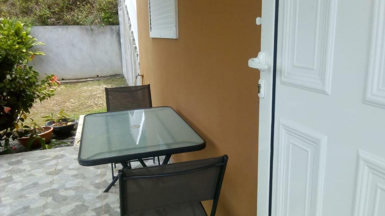 Charmant Petit T2 Dans Maison Vieux-Bourg Zewnętrze zdjęcie
